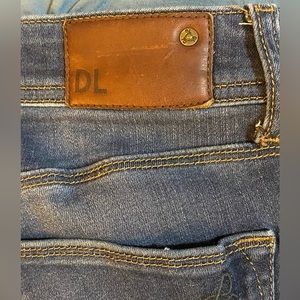 DL skinny jeans size 29